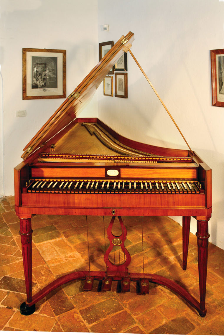 MUSEO DI PIANOFORTI ANTICHI