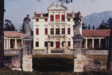 Villa Angarano, Formenti, Molin, Molin Gradenigo, Gradenigo, Pisani Michiel, Michiel, Bianchi Michiel