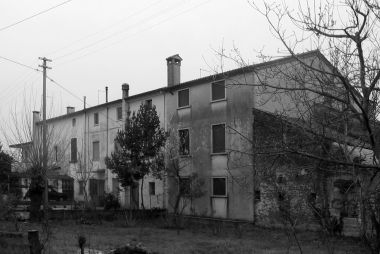 Villa Cortelotto, Oradini-Magno, Agnolin, Marchiori, Ferronato, Di Donè, Bisinella, Straglioto, Baldissera-Damian-Piotto, detta "Palazzon" 