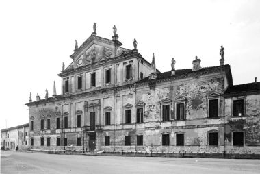 Villa Valmarana, Mangilli, Morosini, Emiliani, Accademia Olimpica di Vicenza