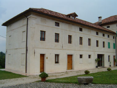Villa Avogadro degli Azzoni, detta "Seravella"