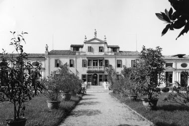 Villa Pisani, detta "la Barbariga"