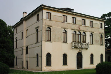 Villa Priuli, Grimani, Morosini, detta "Ca' della Nave" 