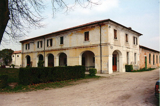 Barchessa di Villa Callegari