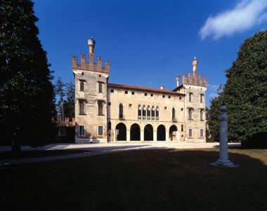Villa Da Porto, Colleoni, Thiene, detta "Il Castello"