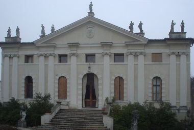 Villa Angaran delle Stelle, Grimani, Trevisan, Seganfredo, Cattaneo