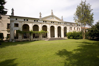 Villa Chiericati, Pertile, Borgo, Milan
