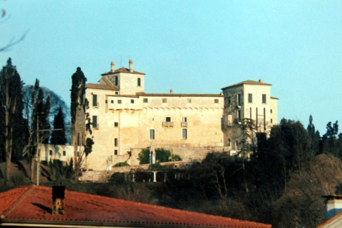 Castello Maltraverso, Chiericati, Contarini, Donà, Grimani, Marcello, Sorlini