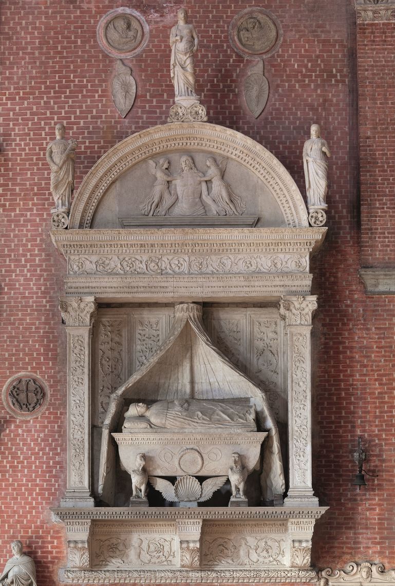 "I monumenti dei Dogi", monumento funebre al doge Pasquale Malipiero -  Marsilio Editori, foto di Matteo De Fina