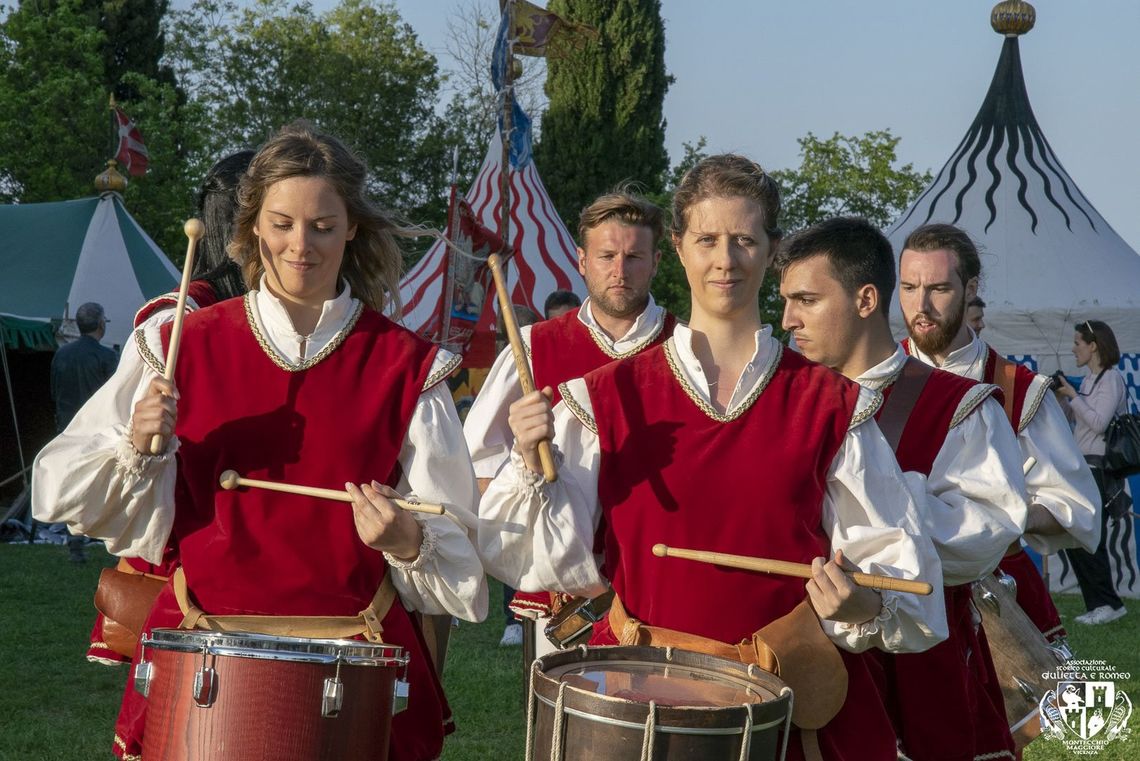Montecchio Medievale - La Faida, suonatori di tamburi -  Associazione Storico- Culturale "Giulietta e Romeo"