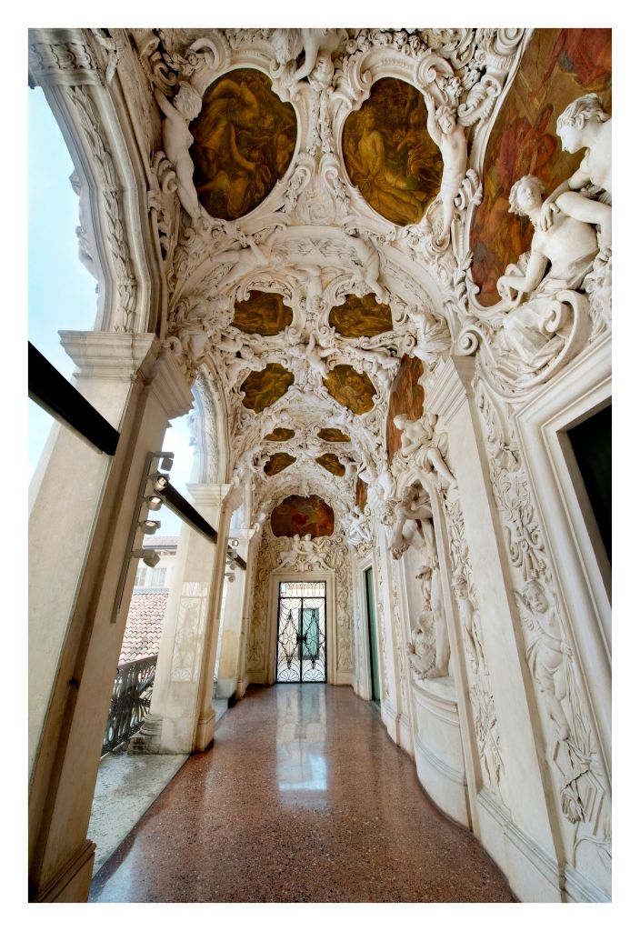GALLERIE D'ITALIA - PALAZZO LEONI MONTANARI
