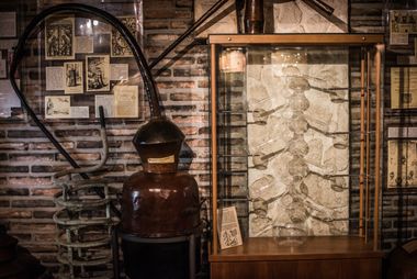 MUSEO D'IMPRESA ANTICHE DISTILLERIE MANTOVANI "IL FUTURO NELLA MEMORIA"