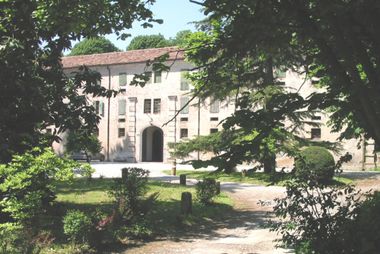 Annessi di villa Da Mula, Guarnieri