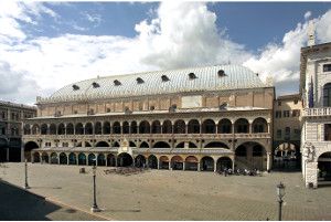 PALAZZO DELLA RAGIONE