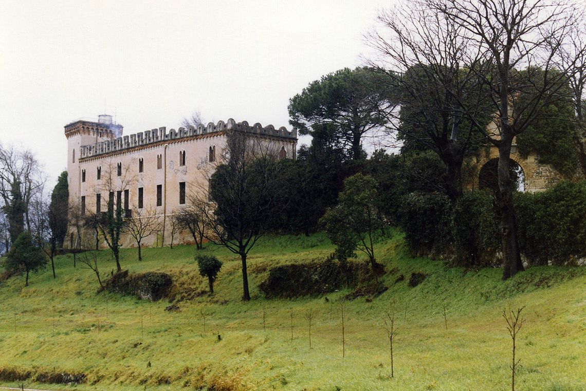 Castello Maltraverso, Viviani, Pagani, Della Negra, Mocenigo, Carlotti, Fiori, Dal Maso