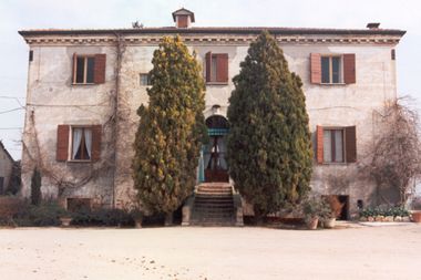 Corte Bra, Verità - Poeta, Cipolla