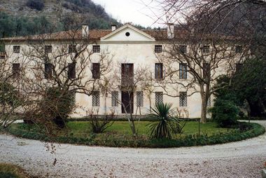 Villa Agostinelli, Fasoli, Bevilacqua, Petucco