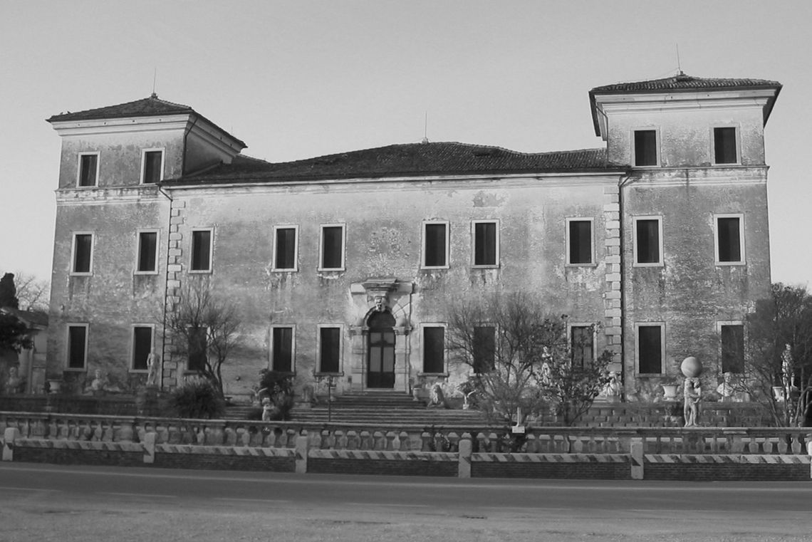 Villa Baroncelli, Rezzonico, Widman, Baroni Semitecolo, Gasparini, Borella