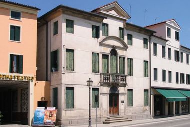 Villa Bianchi, Duodo Valeggia, Spezzati