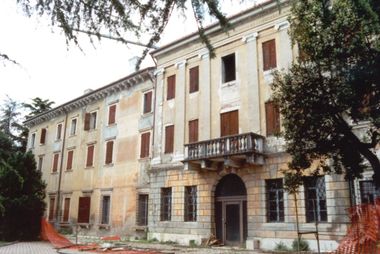 Villa Brenzoni, Bassani