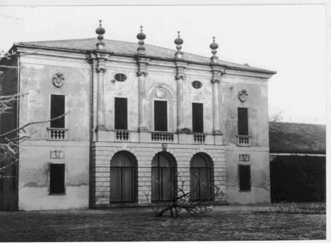 Villa Colzè, Scroffa, Garzadori, Noris, Grancara Meneghini, Feriani