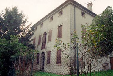 Villa Doglioni, Valle, Turri