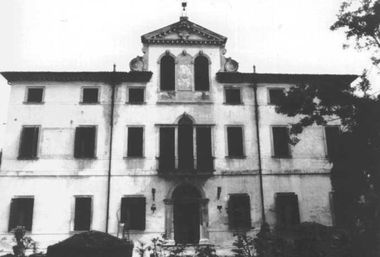 Villa Marcello, Guillet - Fonzago, Loni