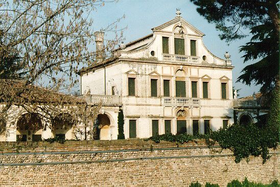 Villa Tamagnino, Negri, Lattes