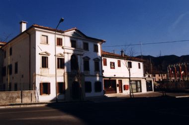 Villa Vicentini, Breda, Beretta (Casa canonica)