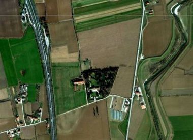 Giardino di Villa Tacchi, Azzoni Avogadro, Fagan