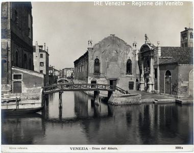 Obiettivo Venezia: la città negli archivi fotografici