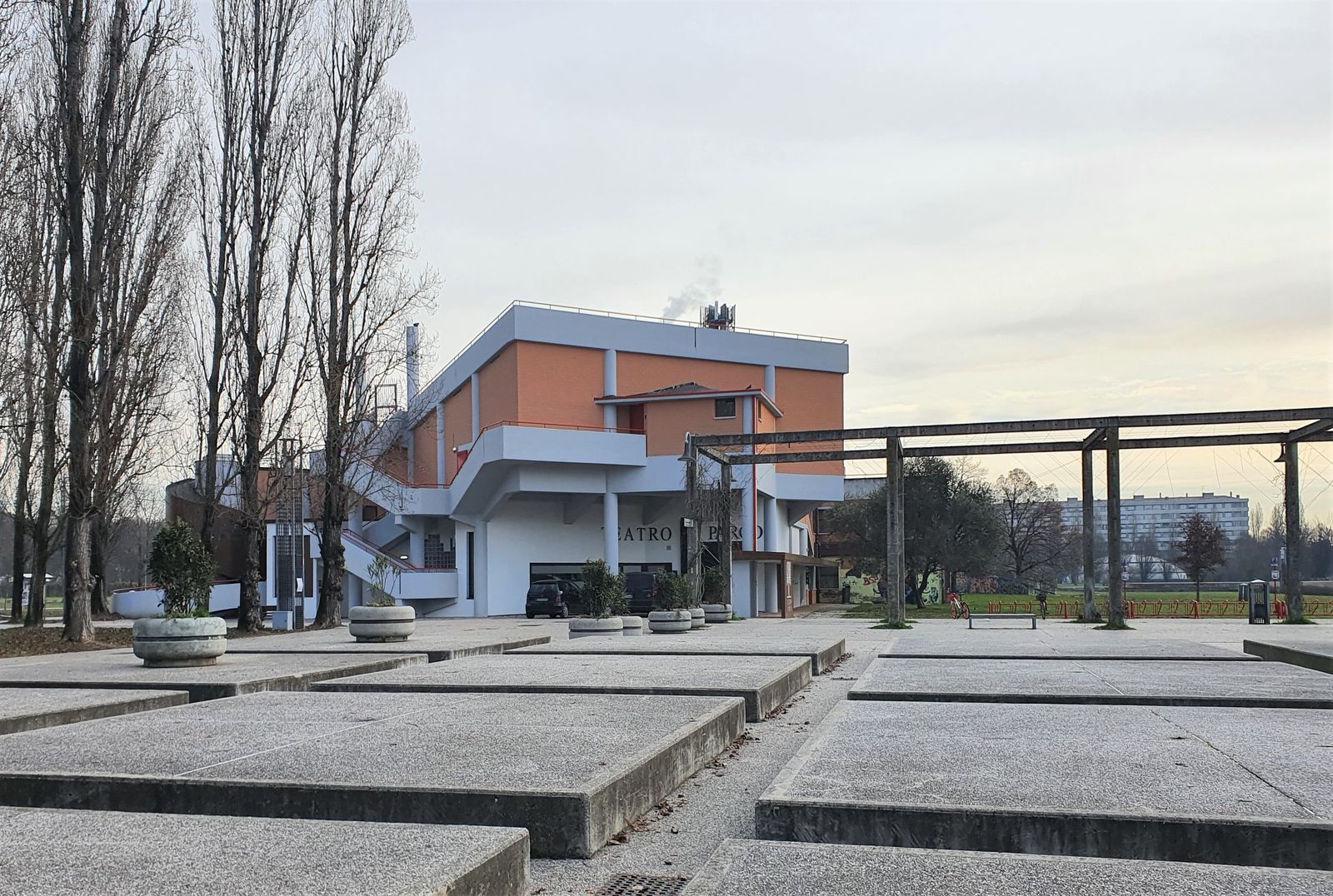 BIBLIOTECA CARPENEDO BISSUOLA