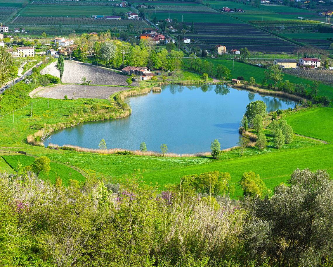 Lago della Costa visto dall'alto