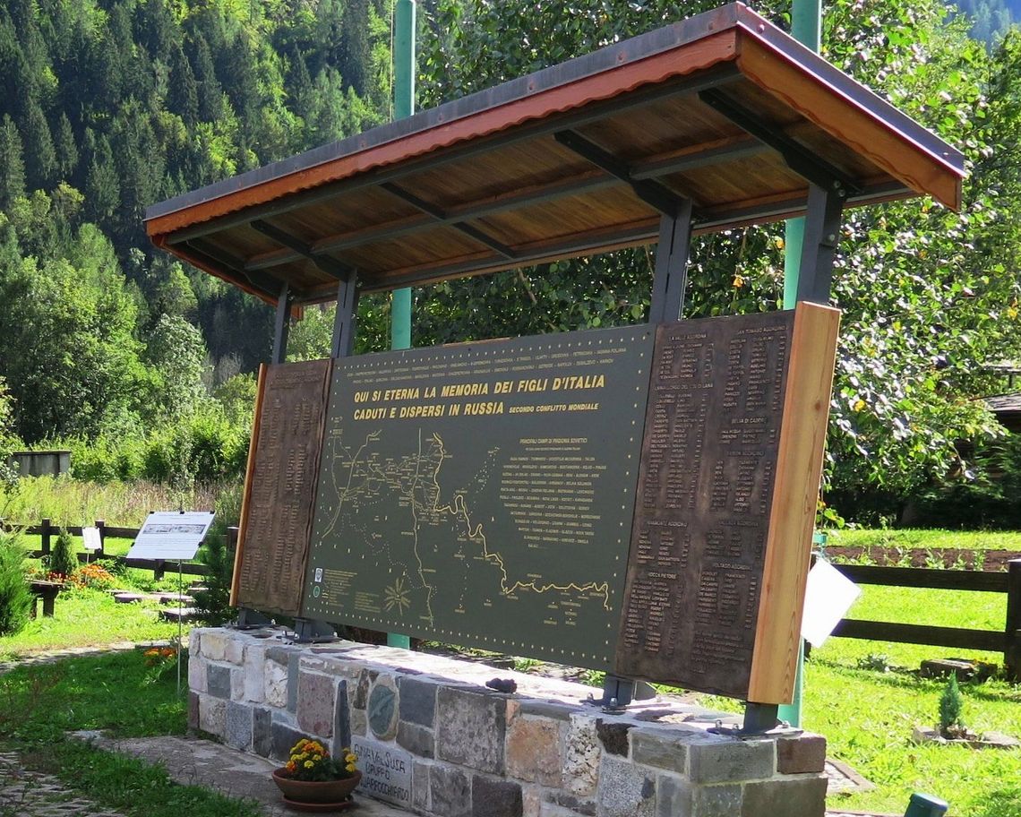 Giardino con pannelli esplicativi