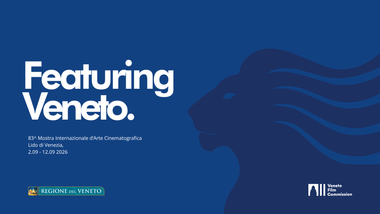 immagine con sfondo blu e grafica di una testa di leone loghi e scritte bianche